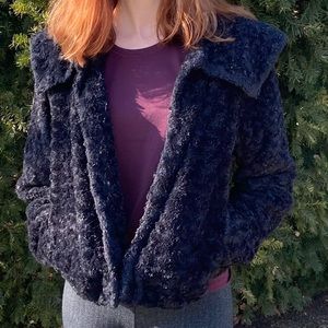 20% off - Faux Fur Soft Cropped Black Jacket